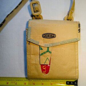 KEEN rare paper card wallet/crossbody bag